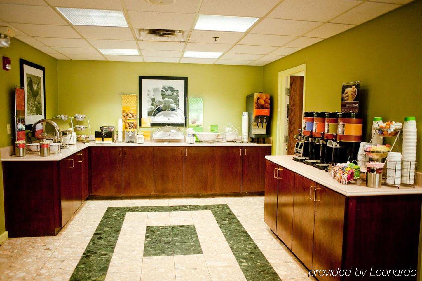 Dublin Inn And Suites Екстер'єр фото